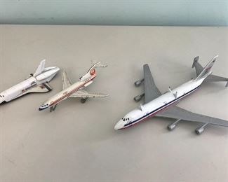 Ertl shuttle, Boeing 727 WT- 213, Lintoy Boeing 747