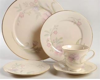 Lenox Service for 8 