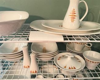 "Impromptu"  Iroquois dishes - 57 pieces