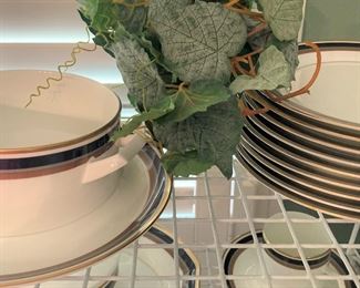 Mikasa "Midas" china  - 42 pieces