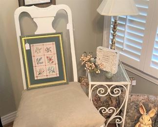 Single chair; small white side table