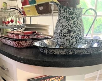 Cake plate; speckled ware