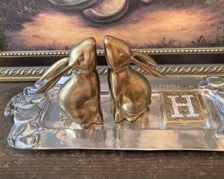 Bunny bookends; metal ware tray