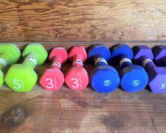 Hand weights