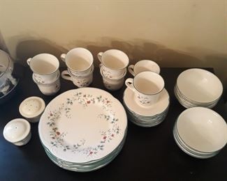 Pfaltzgraff 
Winterberry Pattern
Service for eight
