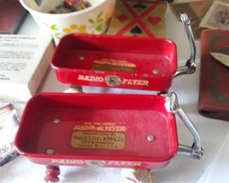 Radio Flyer  mini Wagon, sales man samples