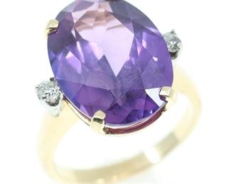14K YELLOW GOLD AMETHYST DIAMOND RING