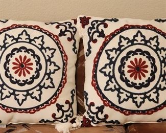 Broyhill Pillows