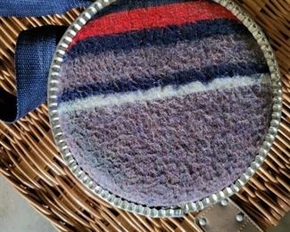 Canteen.  Am I saying this right? I think it is a pre-historic Yeti.