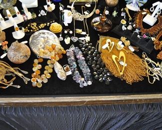 A fabulous collection of Fine jewelry priced at Bargains basement levels.  All jewelry sales are fully guaranteed to be "as described" and real values or your money refunded.
