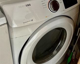 Recent Samsung electric dryer in good condition