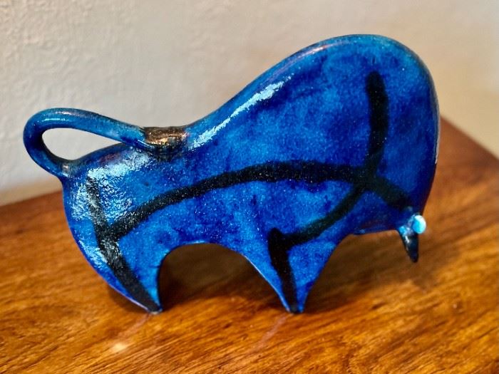 Circa 1970 Bitossi Gambone bull