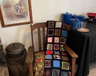 Oak rocker
Handmade throw