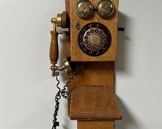 New oak phone