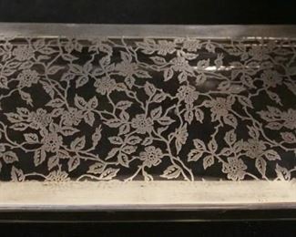 1028	FLORAL SILVER OVERLAY GLASS BOX, APPROXIMATELY 4 IN X 7 3/4 IN X 1 1/2 IN
