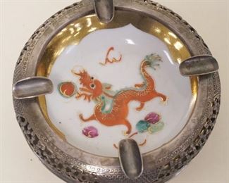 1063	900 SILVER ASIAN ASHTRAY W/DRAGON DESIGN CHINA INSERT, 4.87 OZT TOTAL WEIGHT
