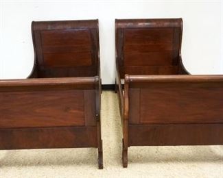 1072	PAIR OF MAHOGANY SINGLE SLEIGH BEDS

