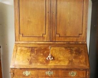 1076	ANTIQUE ENGLISH 2 PART MAHOGANY SECRETARY W/ADJUSTABLE SHELVES, LEATHER BOUND SECRET DRAWERS & BRASS FINIAL PEDIMENT AT TOP, APPROXIMATELY 46 IN X 23 IN X 92 IN HIGH
