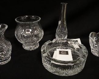 1190	MILLER ROGASKA 5 PIECE LOT OF ASSORTED CRYSTAL INCLUDING VASES, ASH TRAY, BOWLS, TALLEST APPROXIMATELY 8 1/4 IN HIGH
