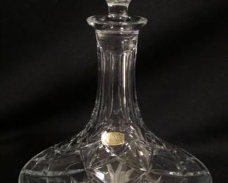 1253	ATLANTIS CRYSTAL DECANTER APPROXIMATELY 11 IN H

