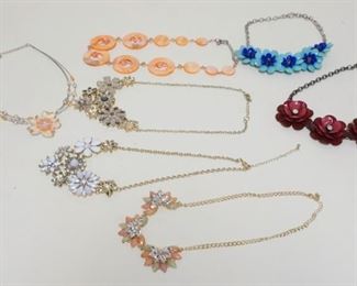 1278	LOT OF 7 COSTUME JEWELRY NECKLACES
