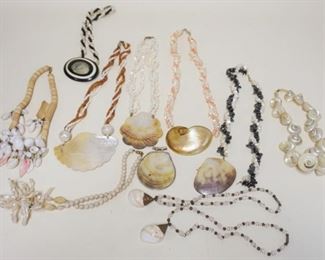1285	LOT OF COSTUME NECKLACES/PENDANT W/SEA SHELLS, AS FOUND
