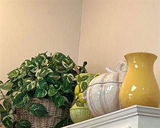 Artificial plants, pottery, pitchers