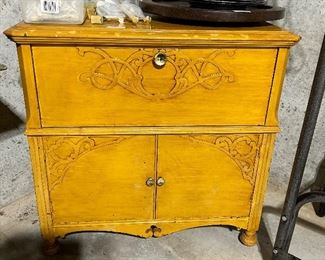 Vintage cabinet w drawer… great color!
