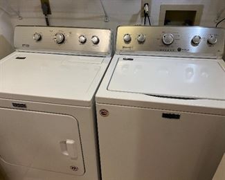 Maytag washer and dryer! Great condition!