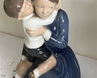 Royal Doulton figurines 