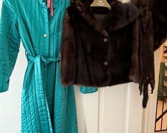 FUR COAT