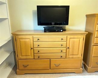 Large dresser (missing 2 drawer pulls), flat screen TV and VHS player are SOLD