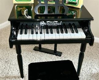 Child's Schoenhut 30 key piano with seat, 3 Cabbage Patch Kids toys in packages