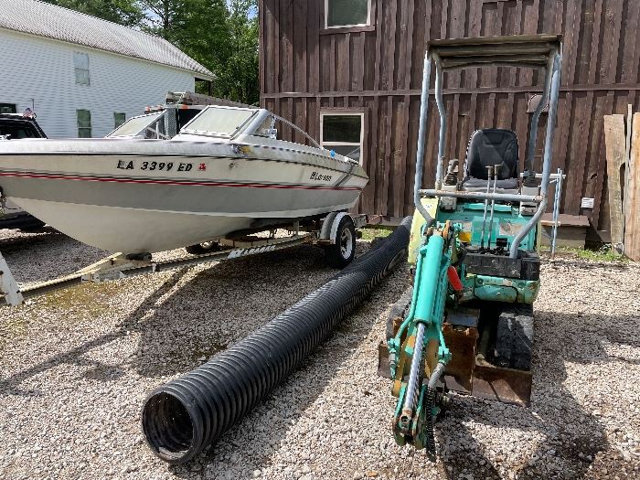 1 1/2 IHI mini excavator
17’ Larson boat
Mini paint scaffold
14” covert