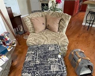 Wing back chair