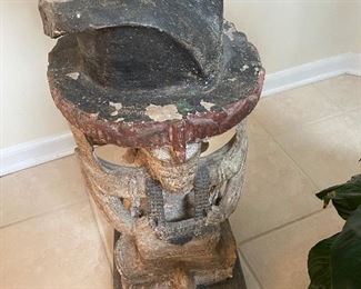 SIAMESE TWINS! PAIR OF SIAMESE MEN WITH GONG CARVING!