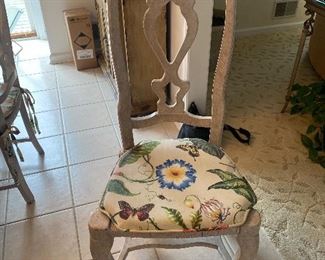  RESTORATION HARDWARE FARM TABLE                               6 CHAIRS  WHITE WASH FINISH.  