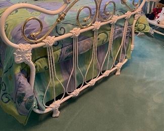 ANTIQUE PORCELAIN FULL BED