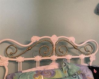 ANTIQUE PORCELAIN FULL BED