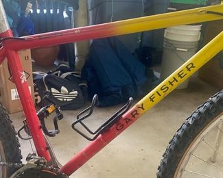 GARY FISHER BIKE