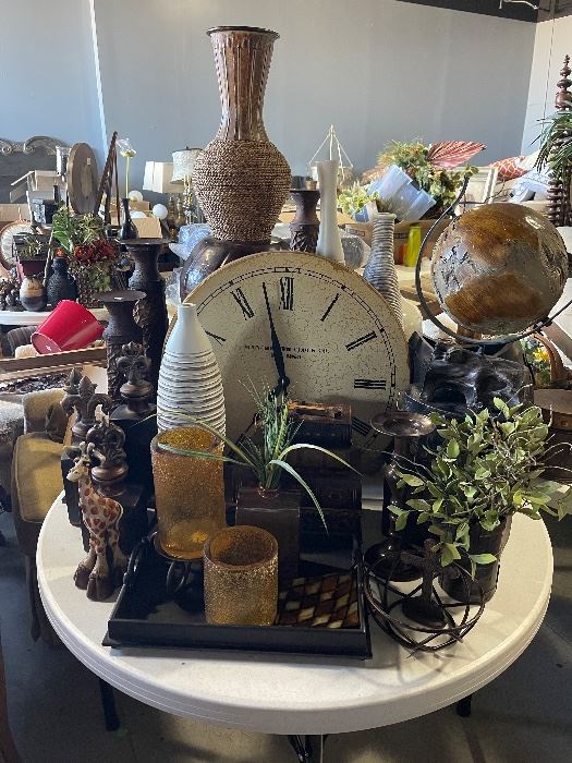 McCoys Warehouse Sale in Wichita, KS starts on 4/13/2023