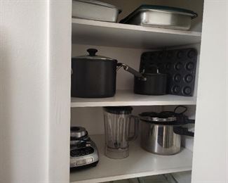 The Pampered Chef cookware mini-muffin pan