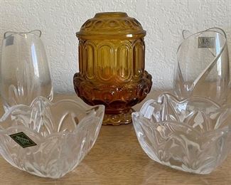 Fenton Amber Fairy Lamp With (2) Mikasa Bases And (2) Shannon Ireland Crystal Bowls