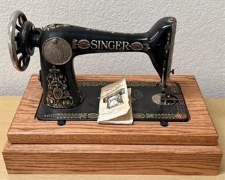 Vintage Singer No 66 Sewing Machine With Original Paperwork