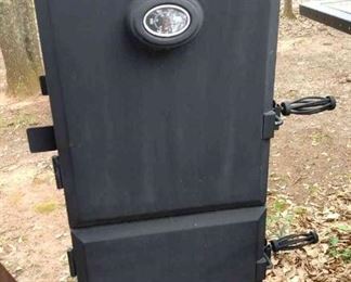 "Five Notch & Greenbriar" in North Augusta, SC Starts Closing Tue 4/11 8pm. Pickup: Thu 4/13 2-6pm. Please click here to see more photos, descriptions, and current bids:&nbsp;https://ctbids.com/estate-sale/20880