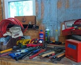 "Five Notch & Greenbriar" in North Augusta, SC Starts Closing Tue 4/11 8pm. Pickup: Thu 4/13 2-6pm. Please click here to see more photos, descriptions, and current bids:&nbsp;https://ctbids.com/estate-sale/20880