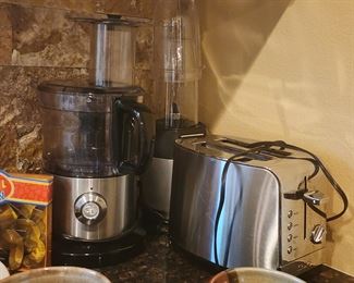 Small Kitchen Appliances 