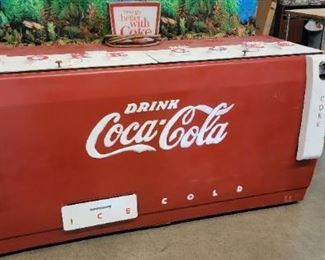 VINTAGE ROLLING METAL COCA-COLA COOLER
