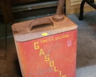 VINTAGE GAS CAN