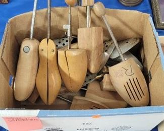 SHOE STRETCHERS